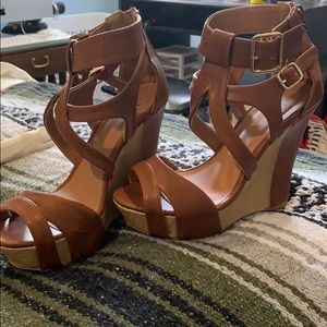 shii by journeys wedges
